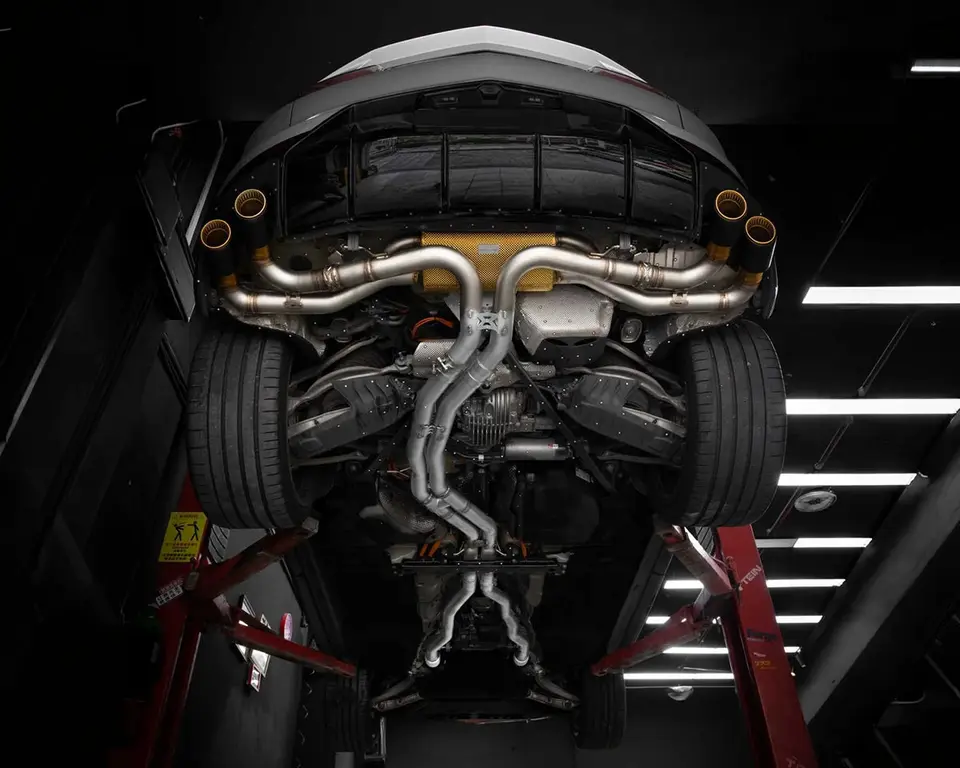 Передняя труба iPE для Lamborghini Urus SE (2025+)